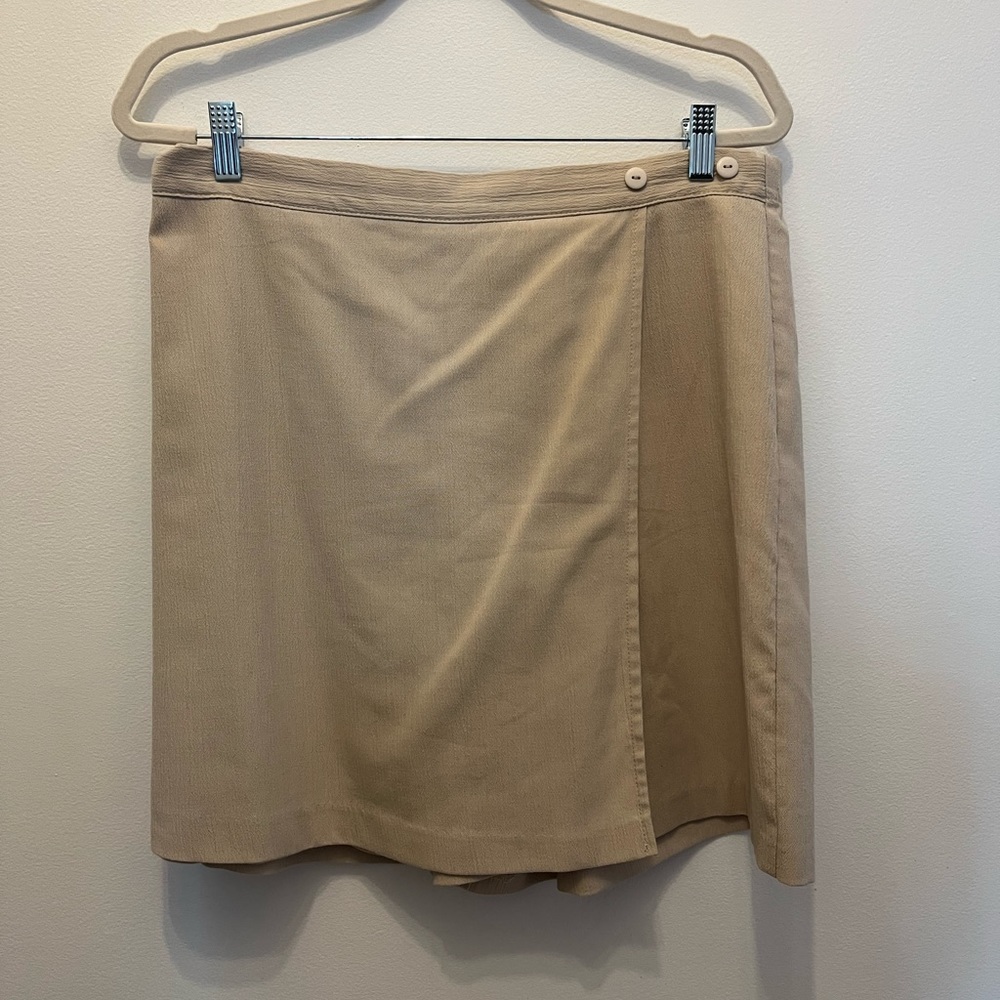 COPY - Tan 90s vintage skort by Truly Classic size LG